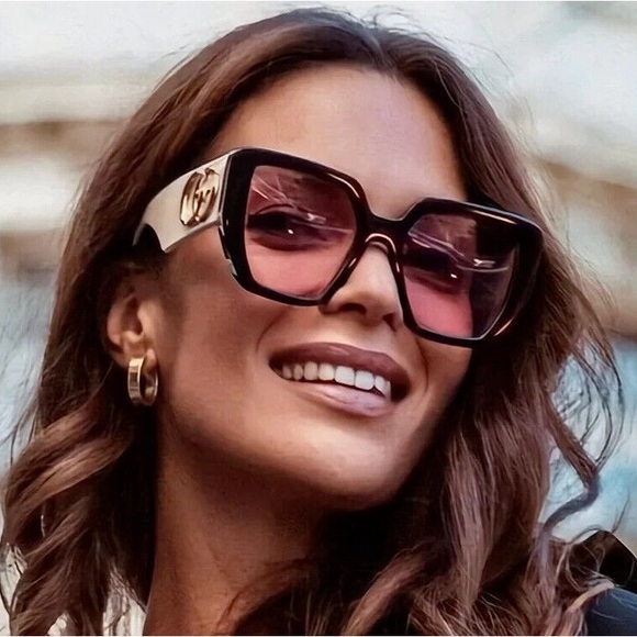 New! Authentic Gucci Square sunglasses - Picture 3 of 14